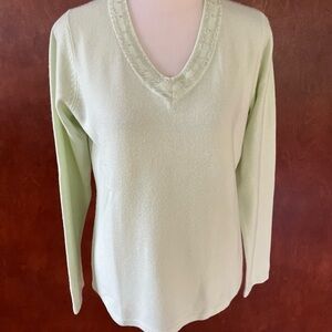 Carol Taylor Women's Light Green Sweater